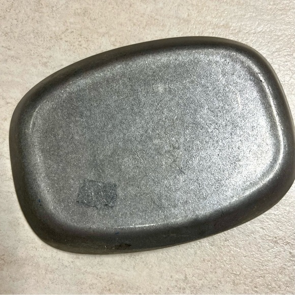 Wilton Armetale Give Us This Day Large Bread Tray Matte Finish EUC grandma core - Picture 6 of 9